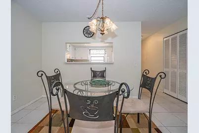 400 18th Street #F7, Vero Beach, FL 32960 - Photo 6