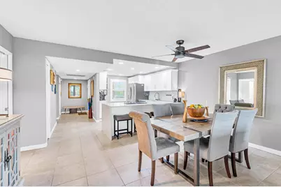 3970 Oaks Clubhouse Drive #401, Pompano Beach, FL 33069 - Photo 8