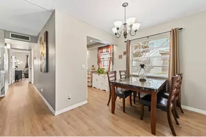 302 Capri G, Delray Beach, FL 33484 - Photo 8