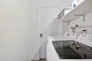 20411 NE 15th Ave, Miami, FL 33179 - Photo 10