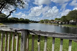 5544 Fox Hollow Dr, Boca Raton, FL 33486 - Photo 2