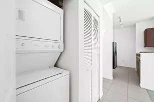 2401 NE 65th St, Fort Lauderdale, FL 33308 - Photo 14