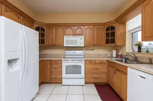 1028 NW Tuscany Dr, Port Saint Lucie, FL 34986 - Photo 10