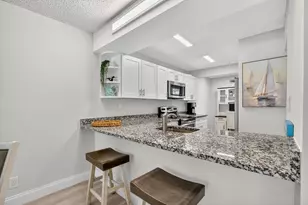 8 Royal Palm Way, Boca Raton, FL 33432 - Photo 8