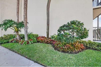 8 Royal Palm Way #107, Boca Raton, FL 33432 - Photo 36