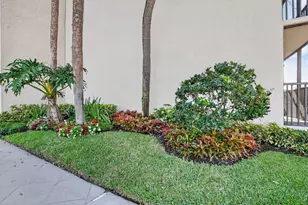 8 Royal Palm Way, Boca Raton, FL 33432 - Photo 36