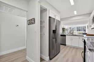 8 Royal Palm Way, Boca Raton, FL 33432 - Photo 26