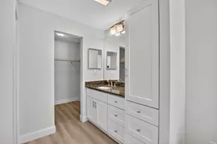 8 Royal Palm Way, Boca Raton, FL 33432 - Photo 26