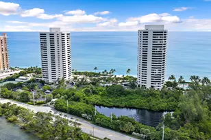 5070 N Ocean Dr, Riviera Beach, FL 33404 - Photo 36