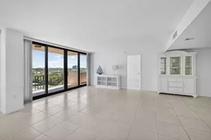 4200 N Ocean Dr, Singer Island, FL 33404 - Photo 18