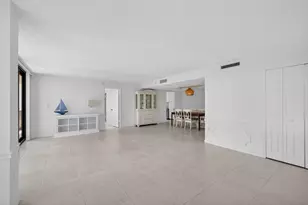 4200 N Ocean Dr, Singer Island, FL 33404 - Photo 22