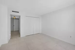 4200 N Ocean Dr, Singer Island, FL 33404 - Photo 42