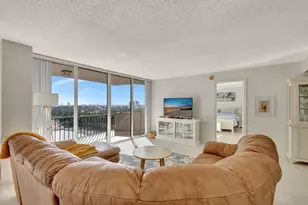 4200 N Ocean Dr, Singer Island, FL 33404 - Photo 10