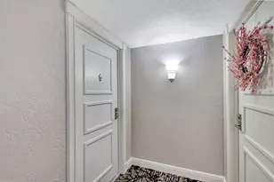 4200 N Ocean Dr, Singer Island, FL 33404 - Photo 8