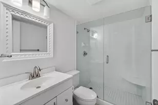 4200 N Ocean Dr, Singer Island, FL 33404 - Photo 44