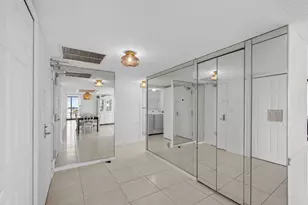 4200 N Ocean Dr, Singer Island, FL 33404 - Photo 26