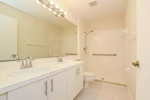 1121 NW Lombardy Dr, Port Saint Lucie, FL 34986 - Photo 22