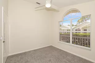 1121 NW Lombardy Dr, Port Saint Lucie, FL 34986 - Photo 24
