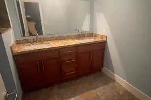 6667 Racquet Club Dr, Lauderhill, FL 33319 - Photo 6