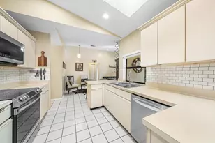 1510 Firethorn Dr, Wellington, FL 33414 - Photo 16