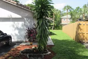 1722 NW 93rd Terrace, Coral Springs, FL 33071 - Photo 4