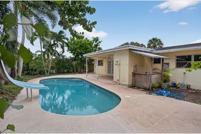 514 Riverside Drive, Palm Beach Gardens, FL 33410 - Photo 12