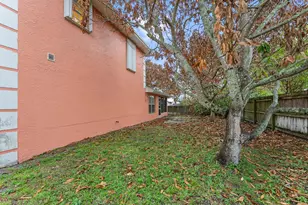 430 SE Thanksgiving Ave, Port Saint Lucie, FL 34984 - Photo 32