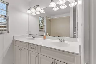 430 SE Thanksgiving Ave, Port Saint Lucie, FL 34984 - Photo 16