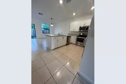 20623 NE 7th Place, North Miami Beach, FL 33179 - Photo 4