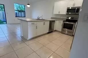 20623 NE 7th Pl, North Miami Beach, FL 33179 - Photo 4