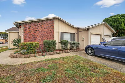 9721 W Daffodil Lane, Miramar, FL 33025 - Photo 1