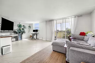 6699 NW 2nd Ave, Boca Raton, FL 33487 - Photo 12