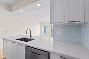 286 Cypress Point Dr, Palm Beach Gardens, FL 33418 - Photo 8