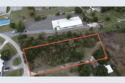 813 SW 2nd Street, Okeechobee, FL 34974 - Photo 2