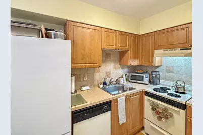 2607 NE 8th Avenue #25, Wilton Manors, FL 33334 - Photo 2