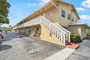2607 NE 8th Ave, Wilton Manors, FL 33334 - Photo 8