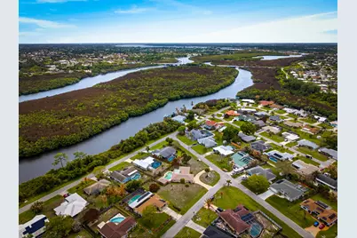 882 SE Quiescent Lane, Port Saint Lucie, FL 34983 - Photo 44