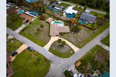 882 SE Quiescent Lane, Port Saint Lucie, FL 34983 - Photo 6