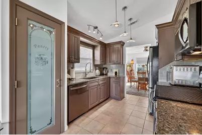 6713 Alemendra Street, Fort Pierce, FL 34951 - Photo 10