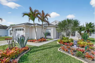 6713 Alemendra Street, Fort Pierce, FL 34951 - Photo 2