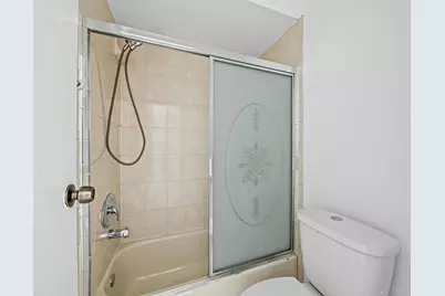 1 Jacaranda Country Club Drive #202, Plantation, FL 33324 - Photo 12