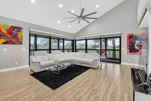 19407 Sabal Lake Dr, Boca Raton, FL 33434 - Photo 6