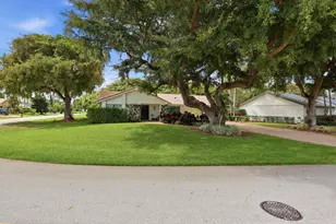 6175 Celadon Cir, West Palm Beach, FL 33418 - Photo 16