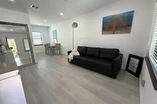 801 NE 19th Ave, Fort Lauderdale, FL 33304 - Photo 2