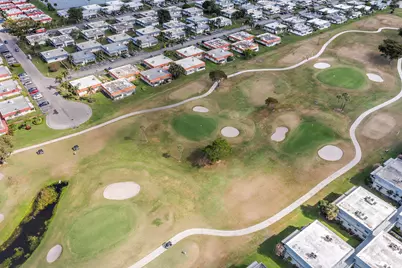 160 Brittany, Delray Beach, FL 33446 - Photo 32