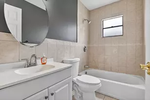 7721 NW 42nd Ct, Hollywood, FL 33024 - Photo 32