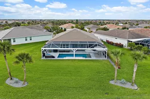10211 SW Pervenche Ln, Port Saint Lucie, FL 34987 - Photo 2