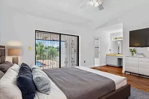 19811 W Oakmont Dr, Hialeah, FL 33015 - Photo 18