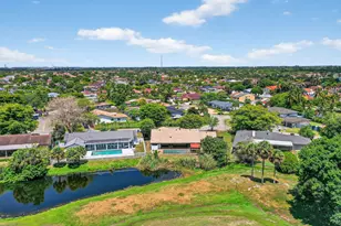 19811 W Oakmont Dr, Hialeah, FL 33015 - Photo 50