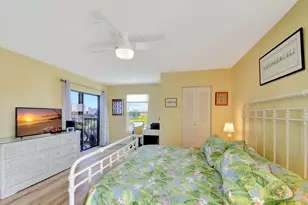 6866 Huntington Ln, Delray Beach, FL 33446 - Photo 16